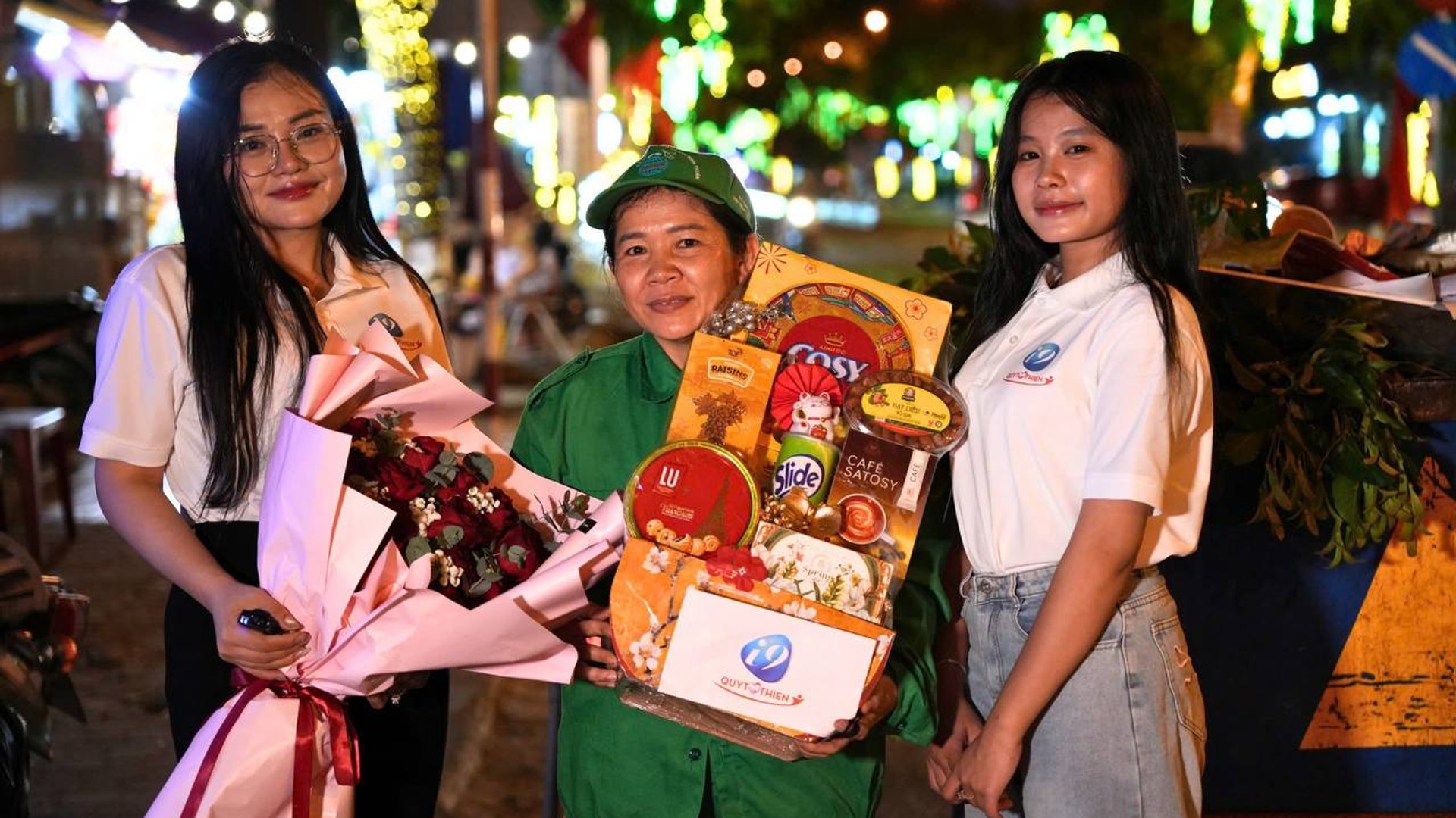 Đội ngũ hỗ trợ khách hàng MCW18 luôn sẵn sàng